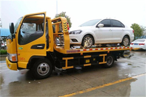 金海湖附近拖车救援24小时服务热线